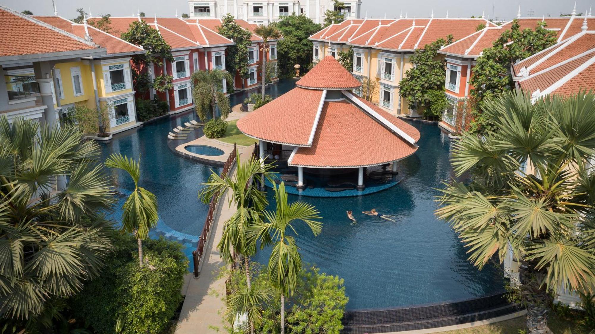 The Royal Family Suites By Memoire Palace Resort & Spa Сиемрип Экстерьер фото