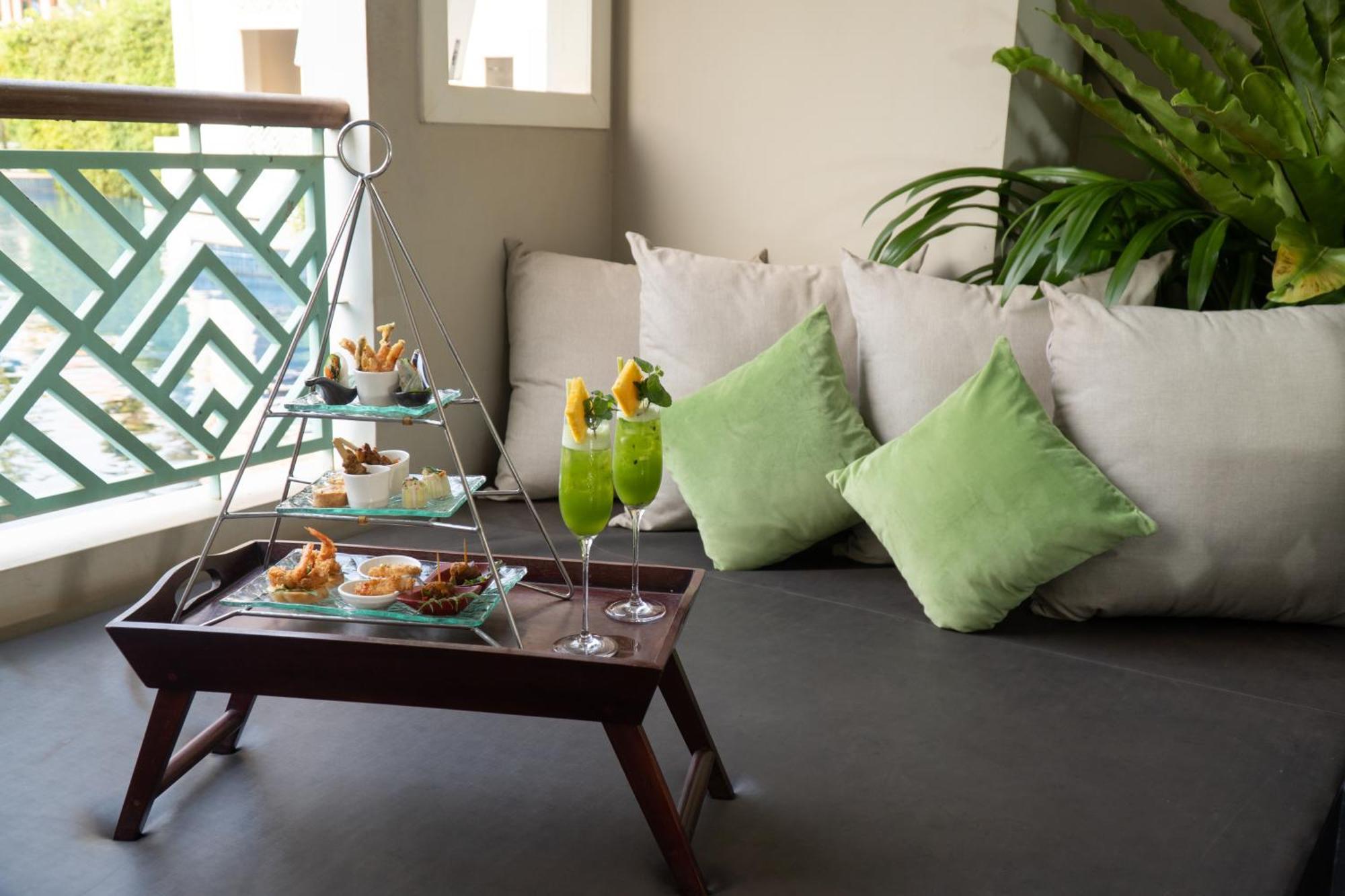 The Royal Family Suites By Memoire Palace Resort & Spa Сиемрип Номер фото