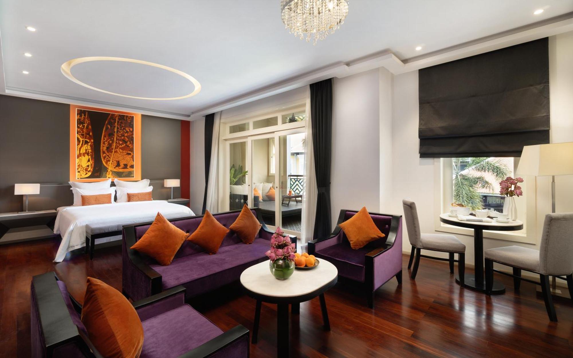 The Royal Family Suites By Memoire Palace Resort & Spa Сиемрип Экстерьер фото