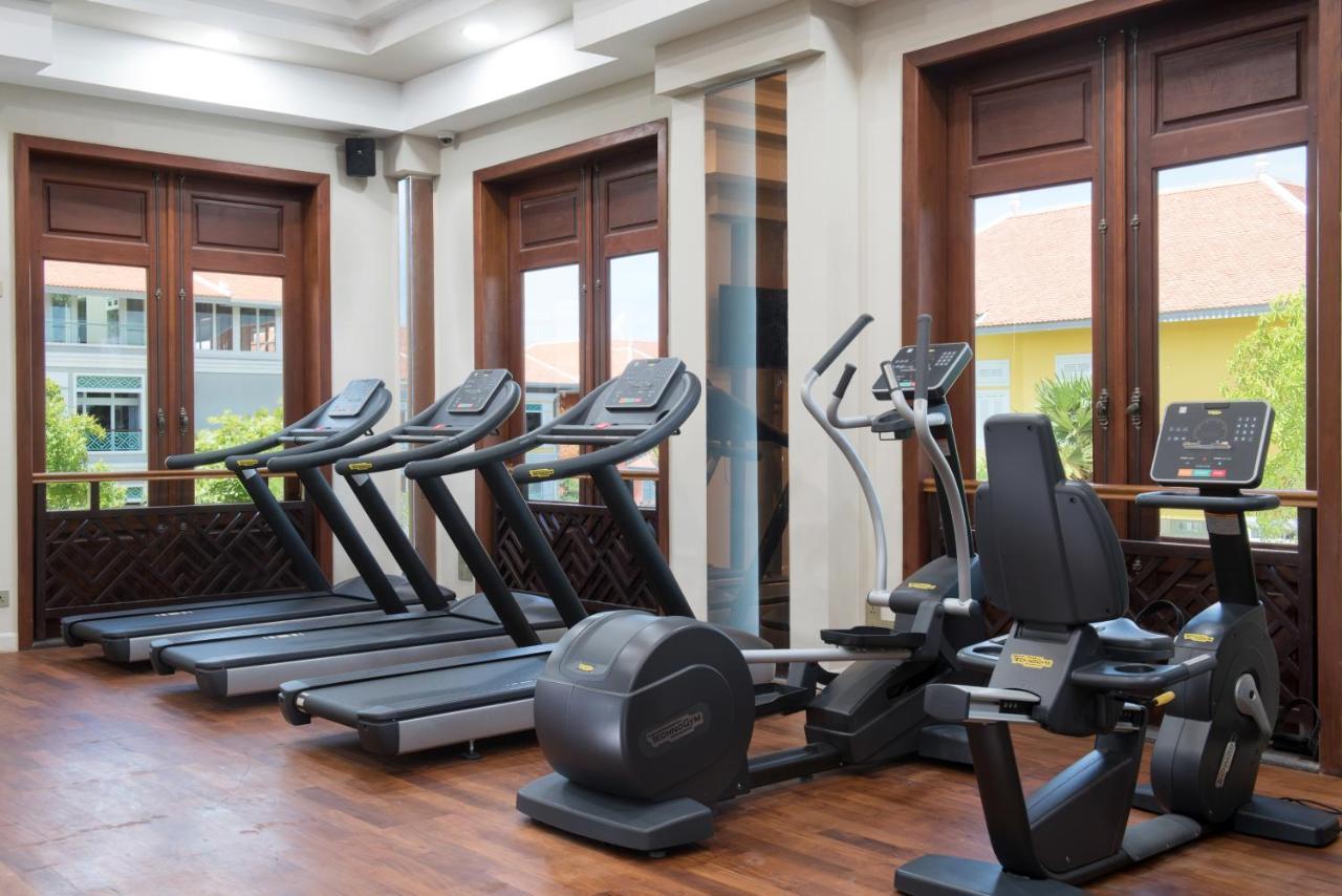 The Royal Family Suites By Memoire Palace Resort & Spa Сиемрип Экстерьер фото